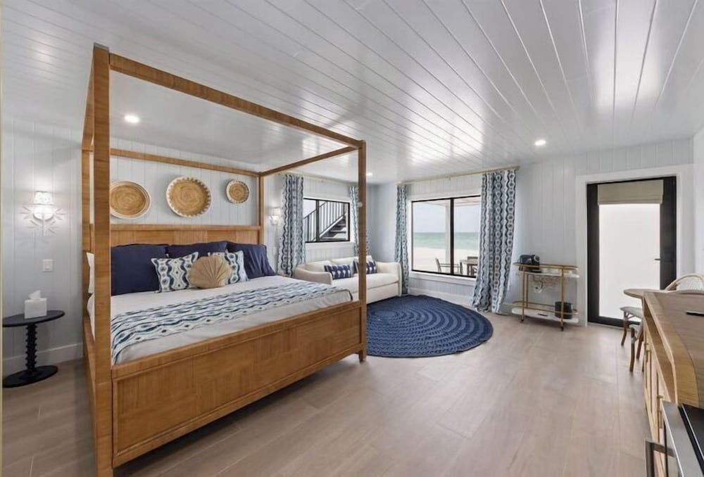 Seabreeze at Anna Maria Island Inn 3
