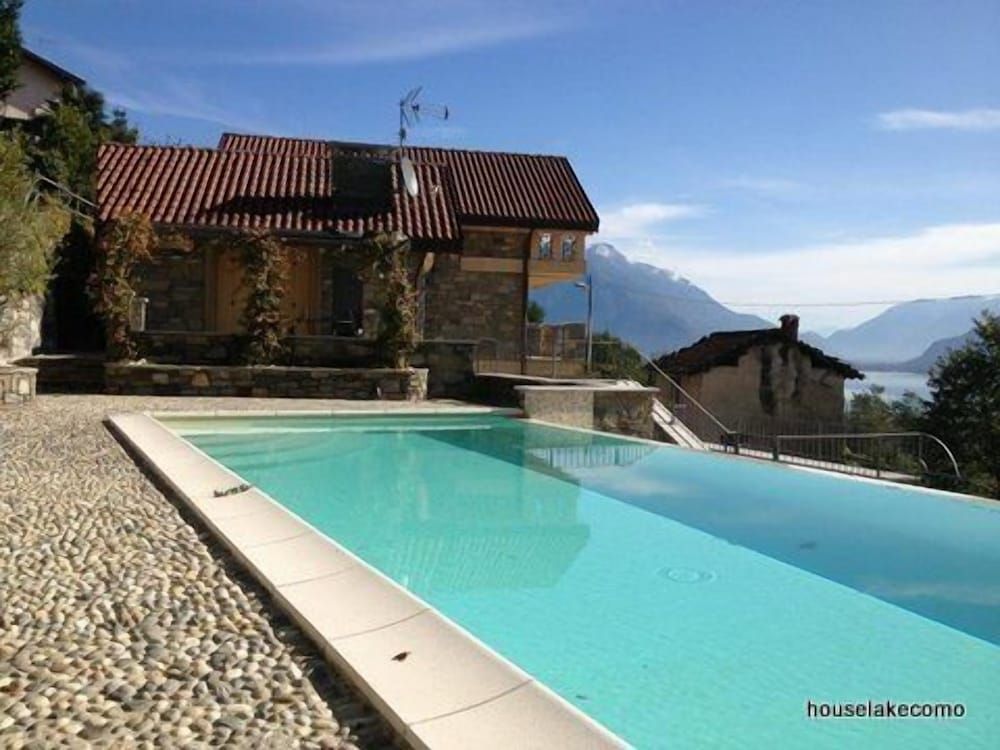 Residence Giglio Gravedona -1 estrelas em Gravedona