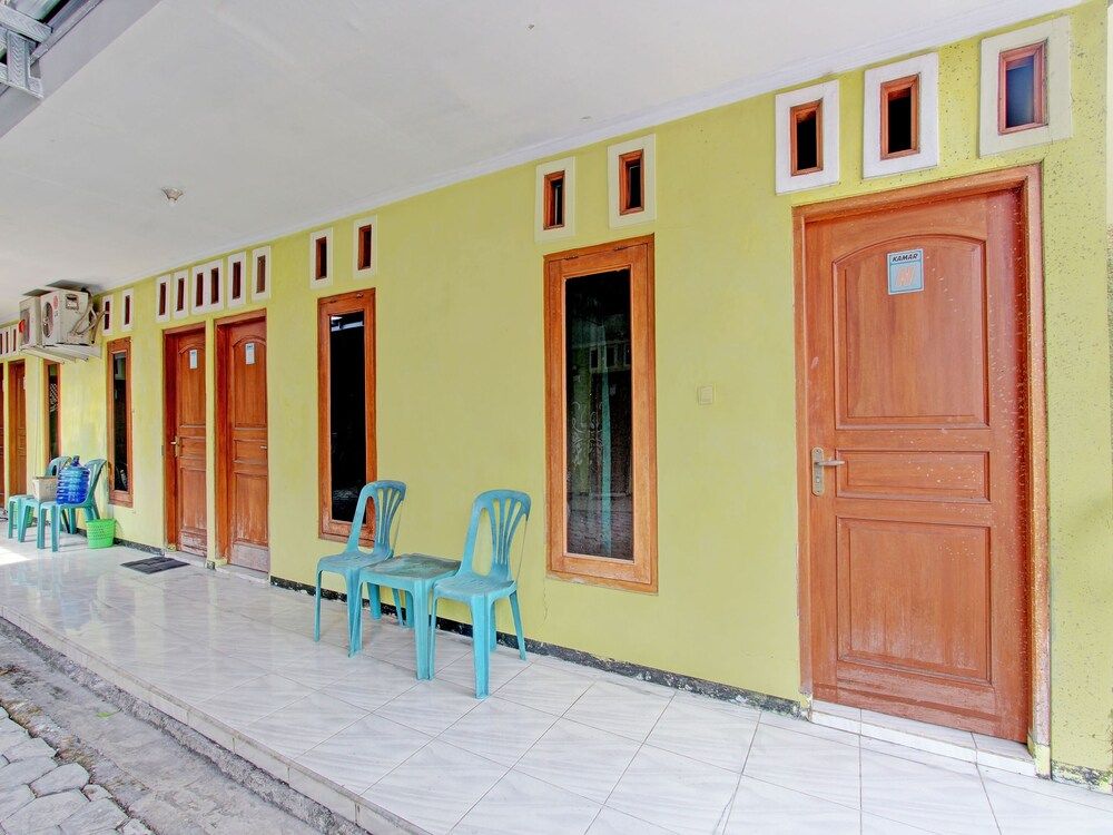 OYO 92998 Wiludjeng Guesthouse 2