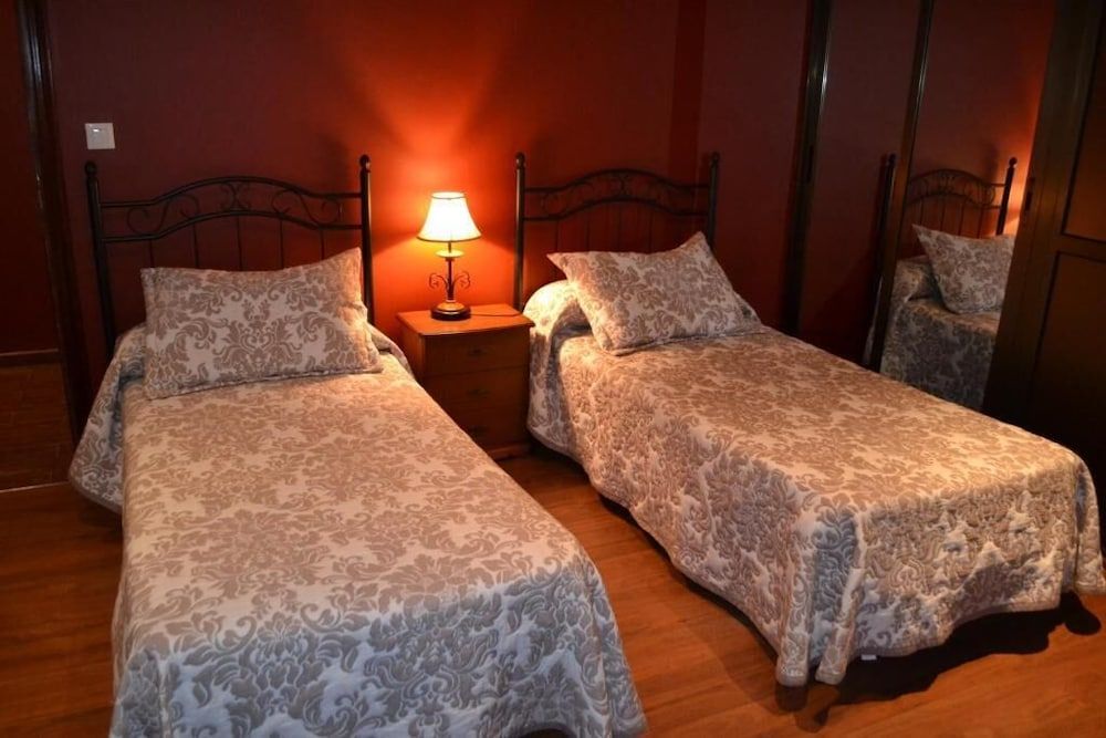 HOSTAL PENSION LA RUTA -1 estrellas en Paterna del Campo