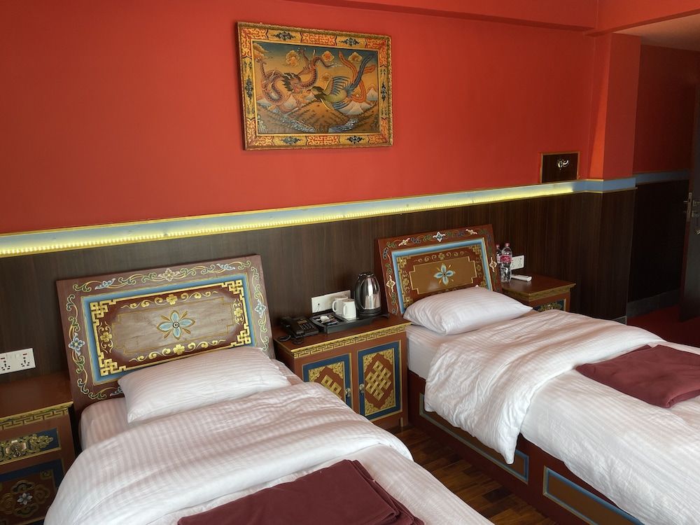 Hotel De Purang 2