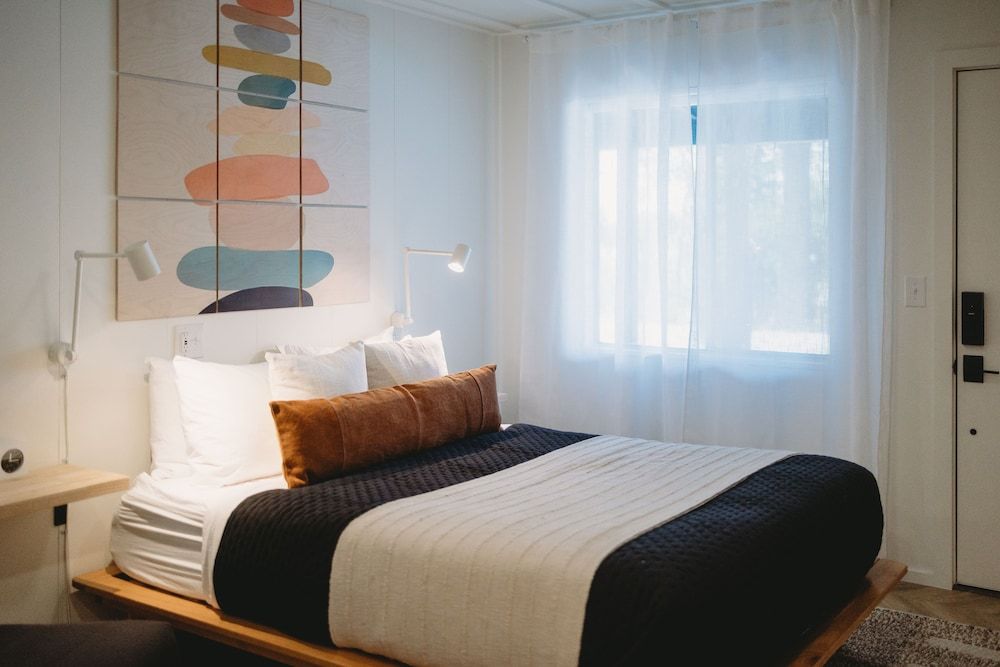 Corduroy Boutique Lodge 2