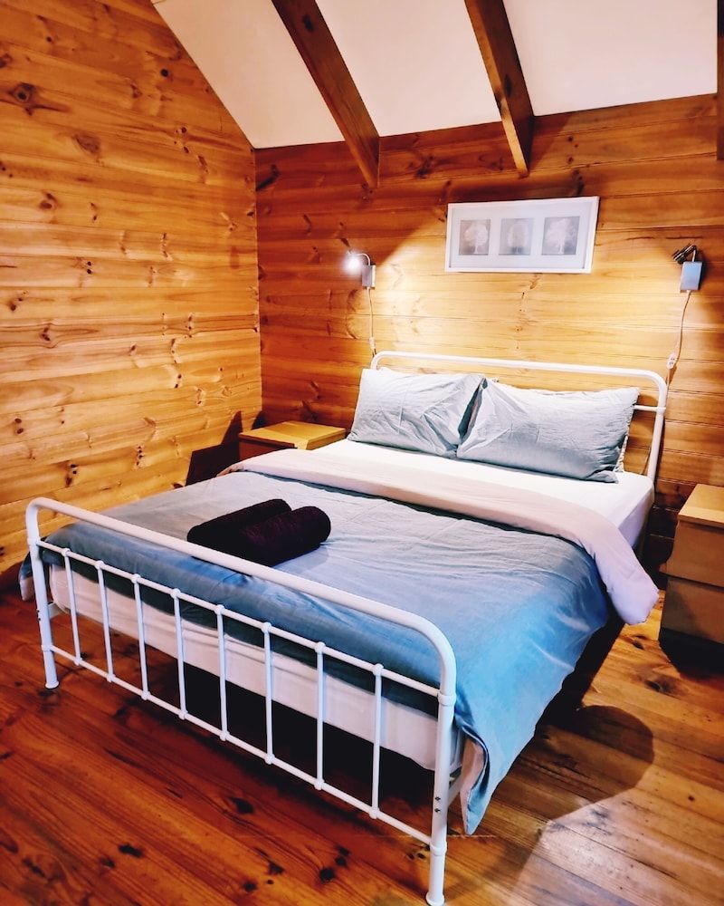 Sunnyhurst Chalets Book Direct -1 estrellas en Bridgetown