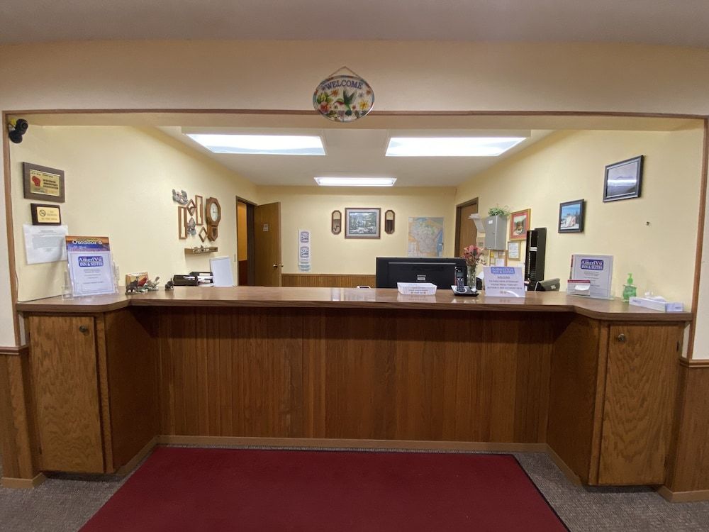 AmeriVu Inn and Suites 2