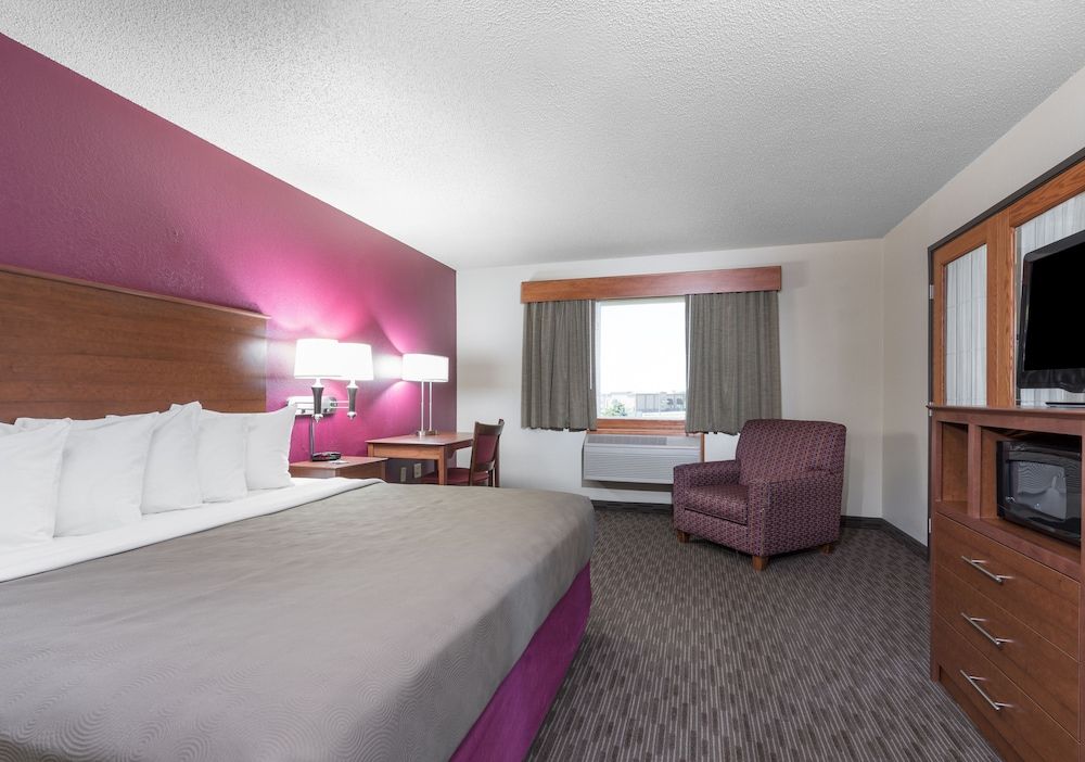 AmericInn by Wyndham Baldwin 3