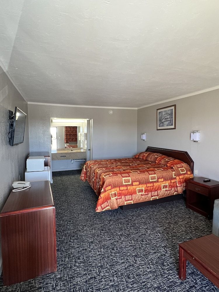 Hotel 81 El Reno 3