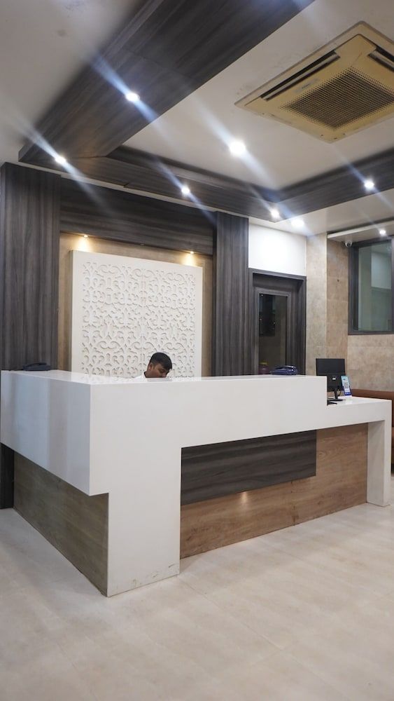 Hotel Park Regency 2