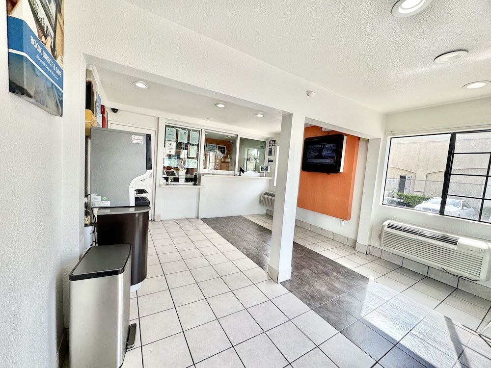 Studio 6 Suites – Bellflower, Ca  - Los Angeles 2