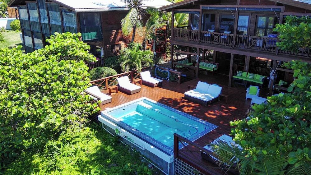 Cocolobo Resort -1 estrelas em West End