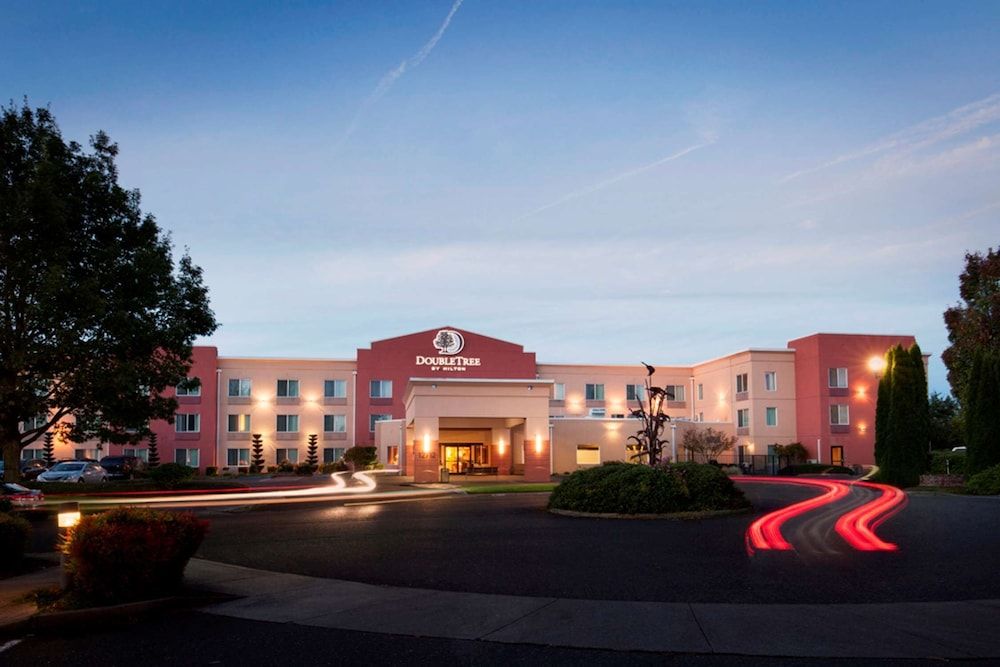 DoubleTree by Hilton Hotel Vancouver 4 estrellas en Vancouver