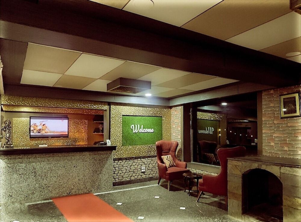 Vardaan Hotels - PatniTop 3