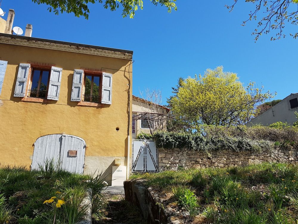 Les Marronniers -1 estrellas en Reillanne