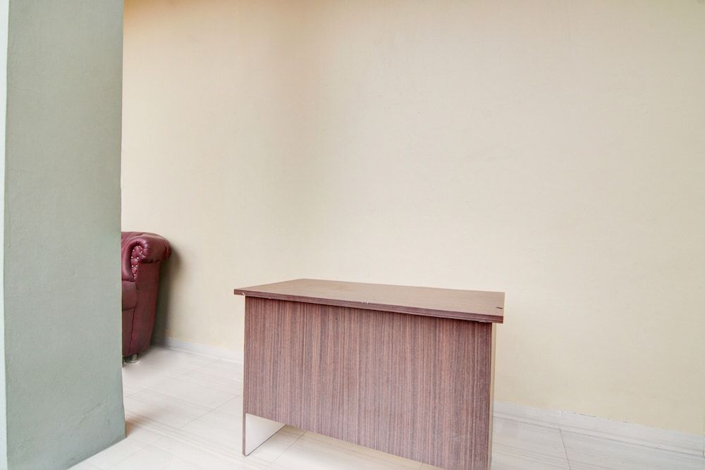 Hotel O Penginapan Budhe Sri 2