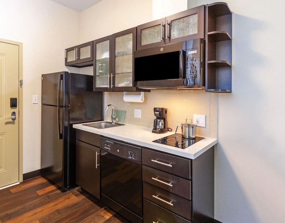 Candlewood Suites Midland SW by IHG 3