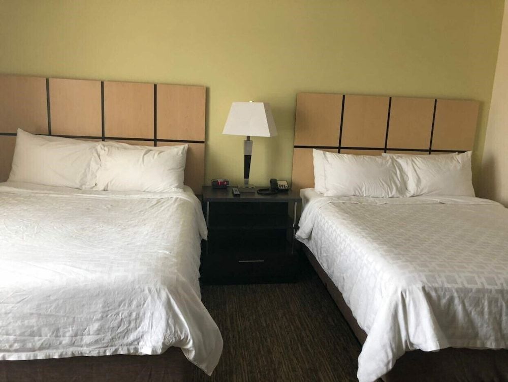 Candlewood Suites Midland SW by IHG 2