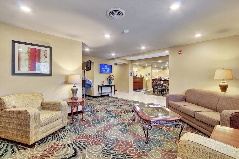 Cobblestone Hotel & Suites - Waynesboro 3