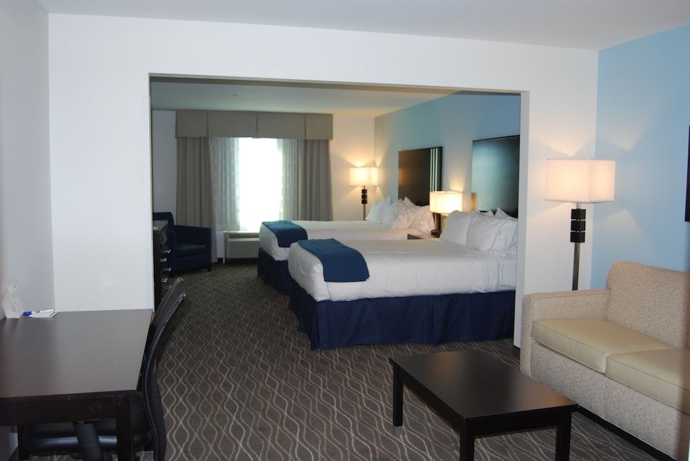 Holiday Inn Express & Suites Springville-South Provo Area by IHG 3