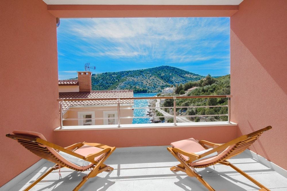 Villa Kamelicina 4 estrellas en Vinišće