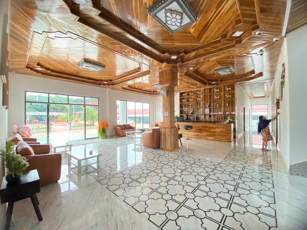 Tulip Hotel 2