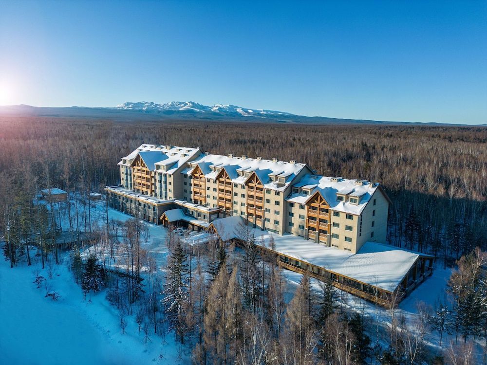 DoubleTree by Hilton Changbaishan Hot Spring -1 estrellas en Antu
