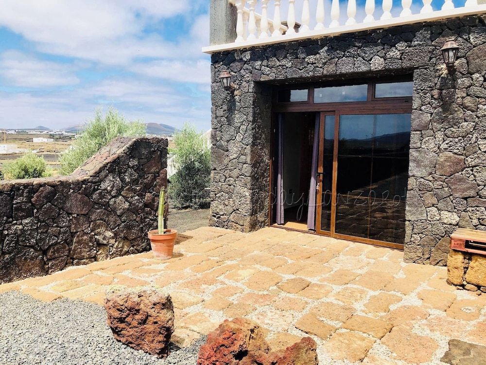 Casita Bellavista With Great Views in Mozaga -1 estrellas en Mozaga