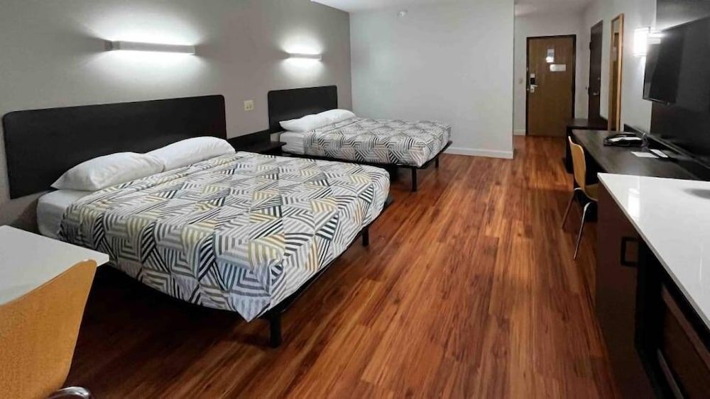 Studio 6 Suites Springfield, OH 3