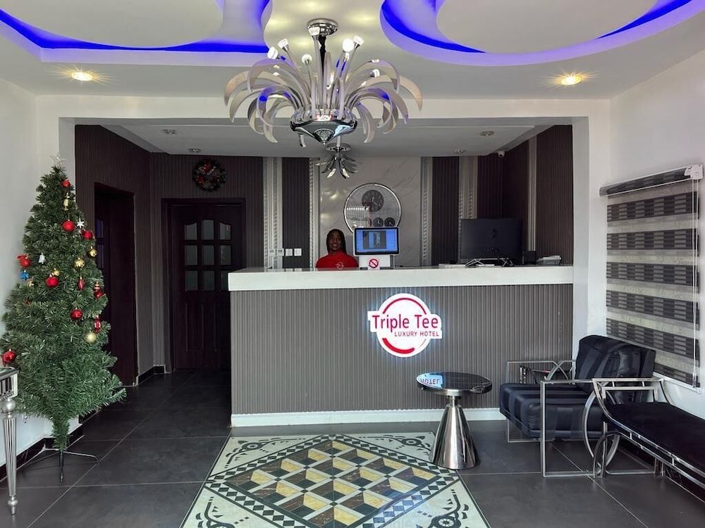 Triple Tee Luxury Hotel 2
