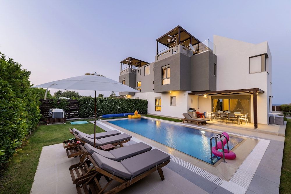 Filoxenia Villas -1 estrellas en Gennadi