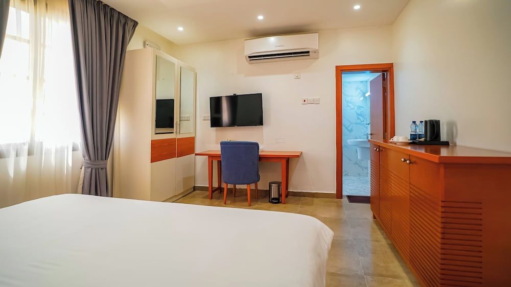 Express City Hotel 2