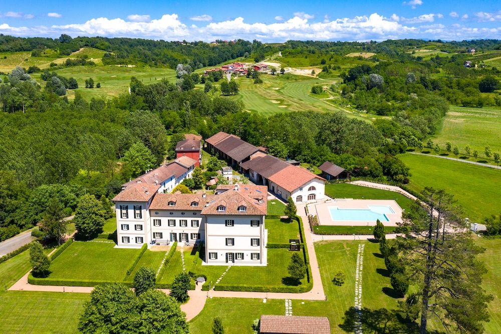 Villa Raggi Relais -1 estrellas en Castelletto d'Orba
