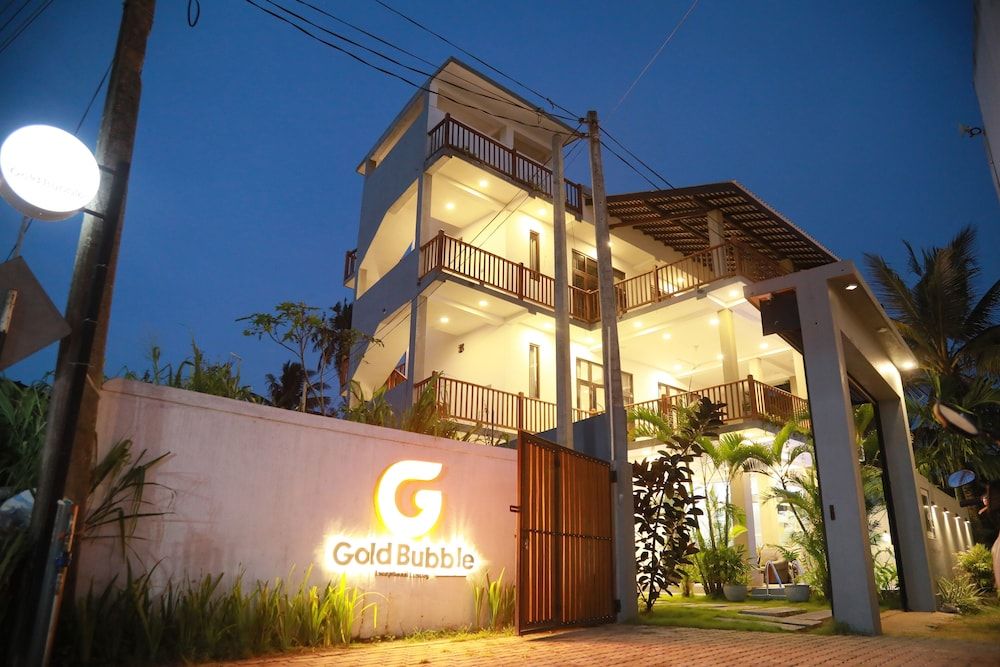 Gold Bubble -1 estrelas em Ahangama