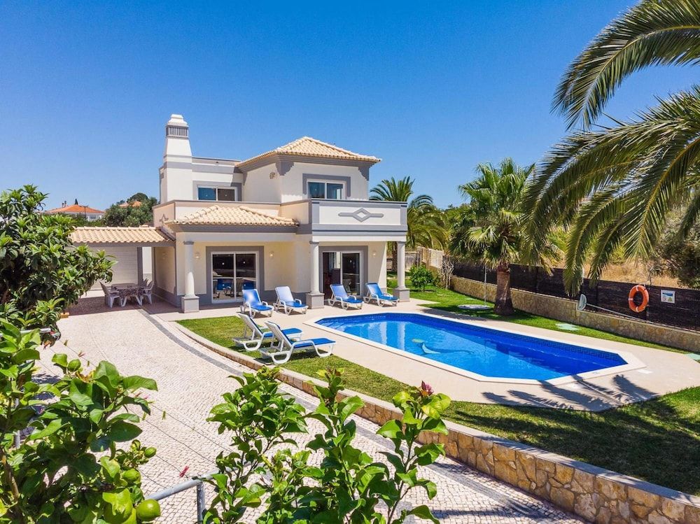 Villa Tavagueira in Guia 2