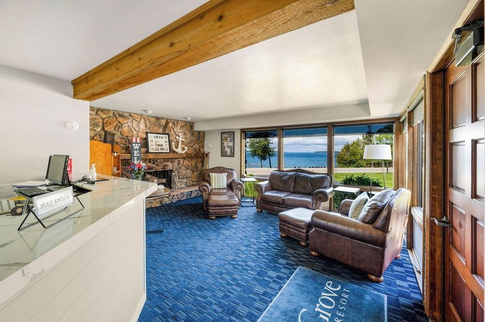 Pine Grove Resort 3