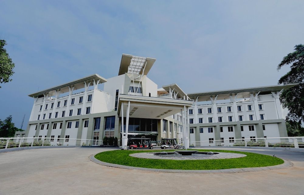 The Royale Krakatau Hotel -1 estrellas en Cilegon