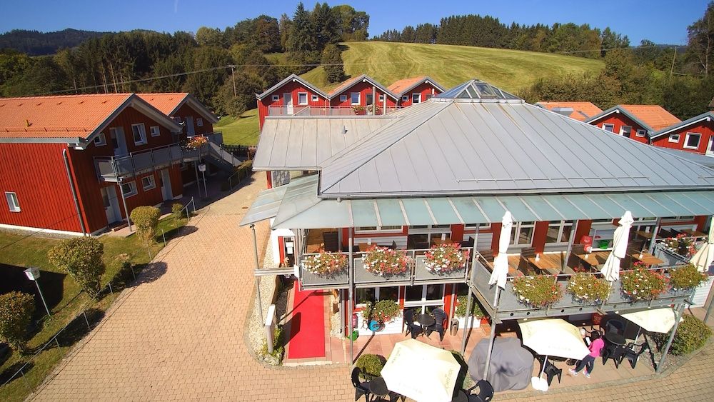 Hotel Bayerischer Wald -1 estrellas en Neukirchen