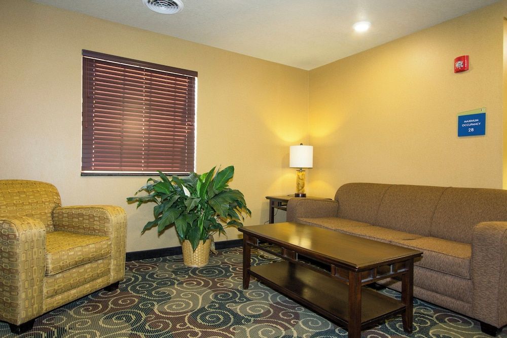 Cobblestone Inn & Suites - Corry 3