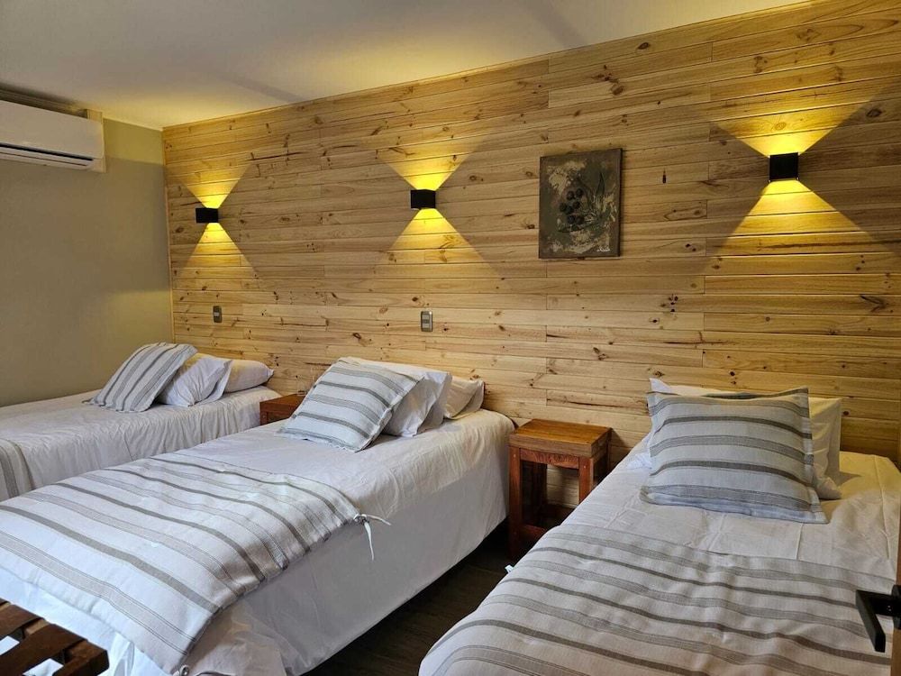 HOTEL BACARIS 2