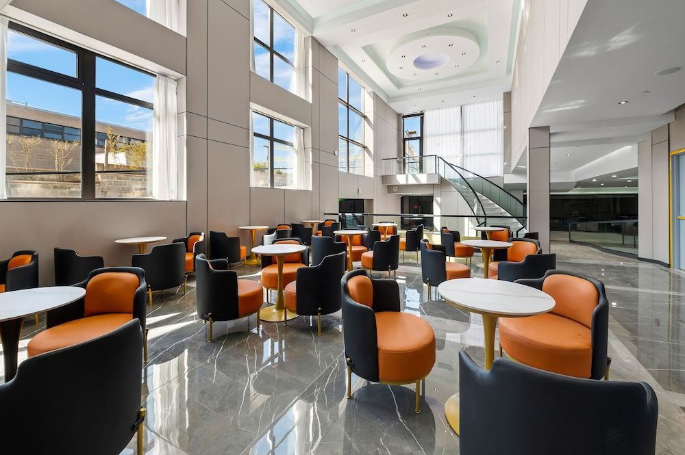 Ly New York Hotel -1 estrellas en College Point