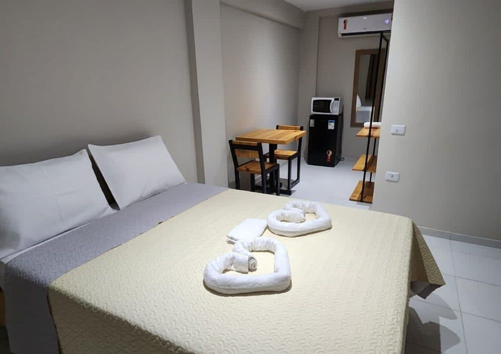 Bob Suites 2