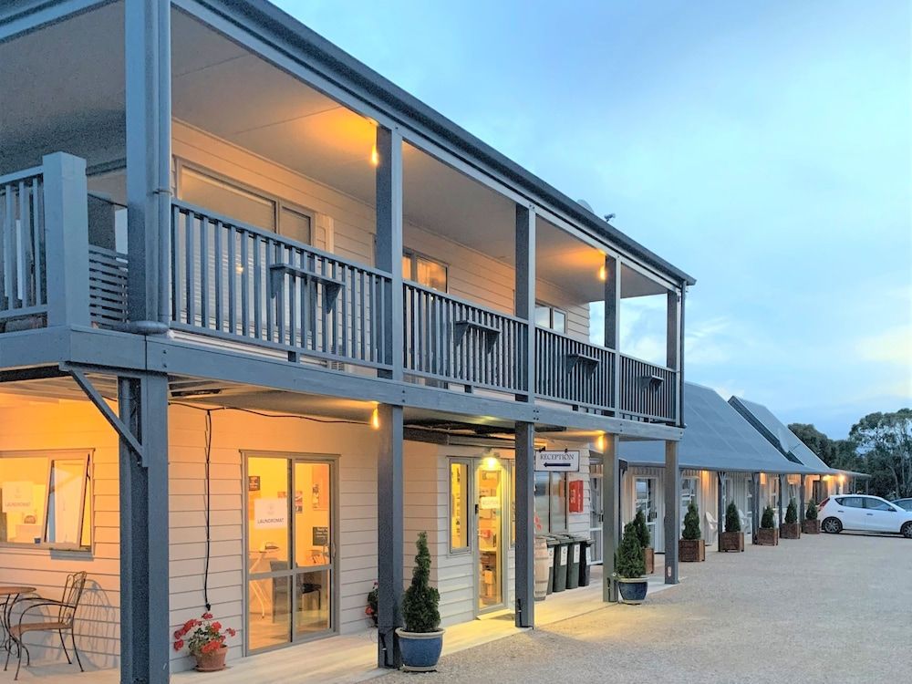 Collingwood Park Motel 2
