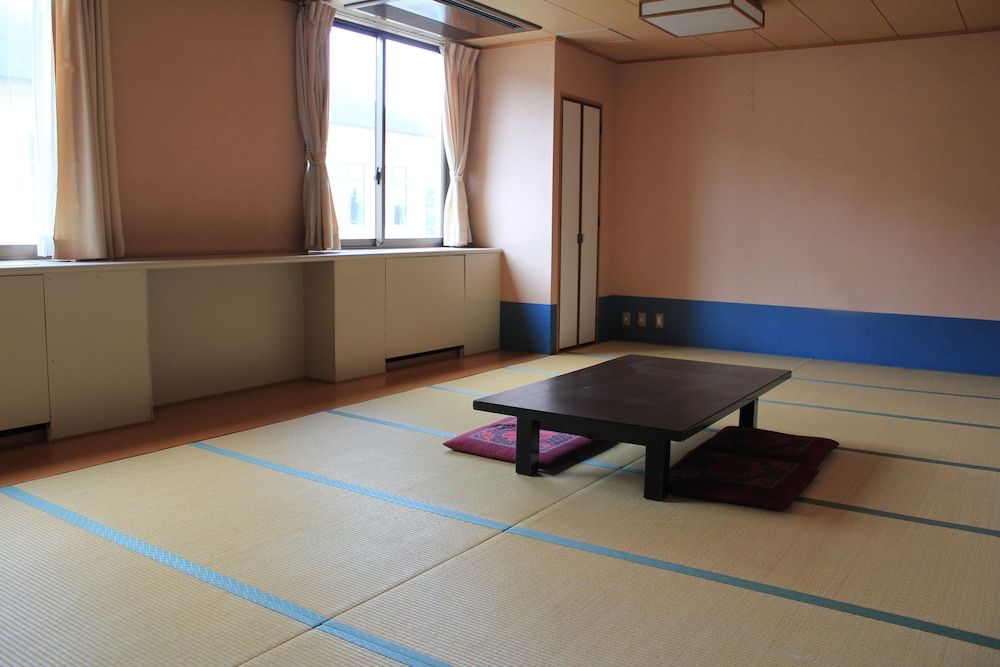 Osaka International Youth Hostel 3
