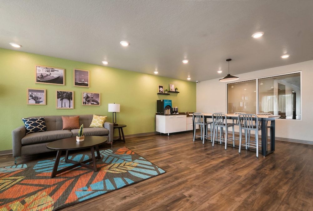 WoodSpring Suites Cocoa Beach - Rockledge 3