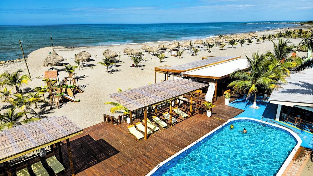 Hotel Partenon Beach 4 estrellas en La Ceiba