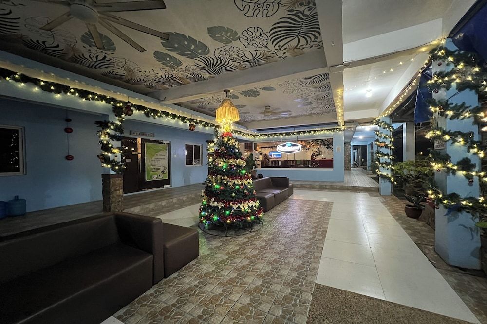 Funtasea Hotel and Beach Resort 2