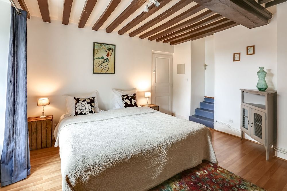 Château Turgot Gîtes 3