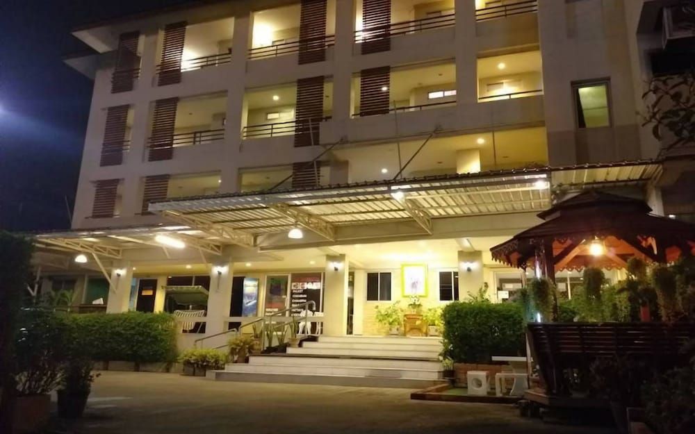 B9 Airport Resident -1 estrellas en Lat Krabang