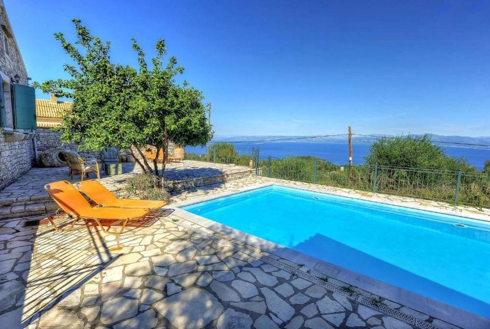 Villa Agathi in Paxi -1 estrellas en Anemogiannátika