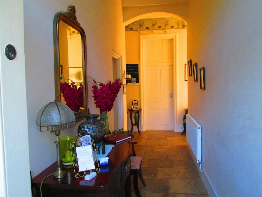 Weston Manor Bed and Breakfast 2