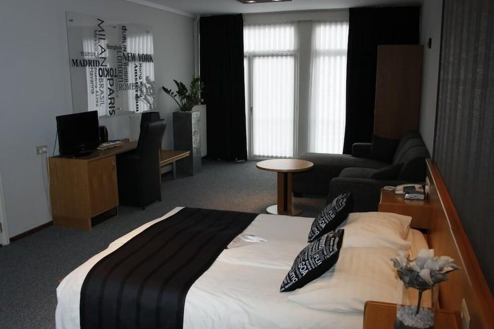 Hotel Royal 3