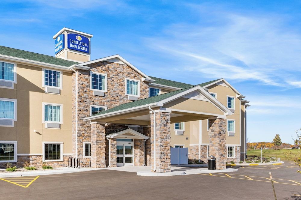 Cobblestone Hotel & Suites - Denmark/Green Bay 3 estrellas en Denmark